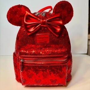 NWT. Loungefly Disney Minnie Mouse Red Sequin Loungefly Mini Backpack.